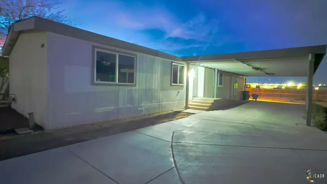 1202 W El Dorado Ave, El Centro, CA 92243