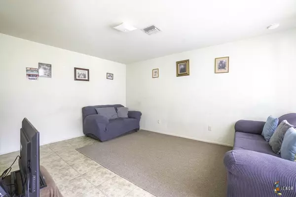 Westmorland, CA 92281,462 W 7th St