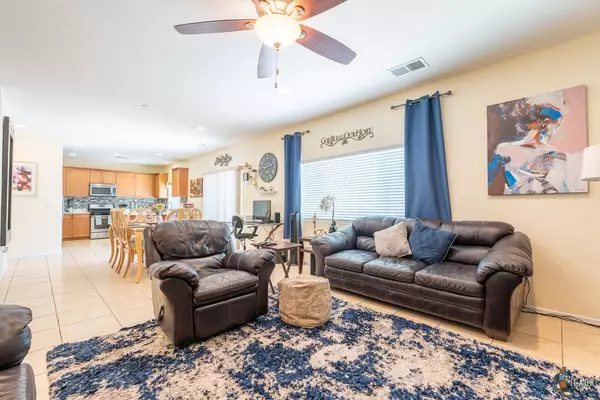 Imperial, CA 92251,621 Horizonte St