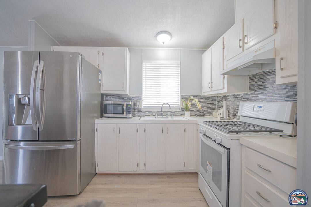 Heber, CA 92249,78 E 6th St Unit2