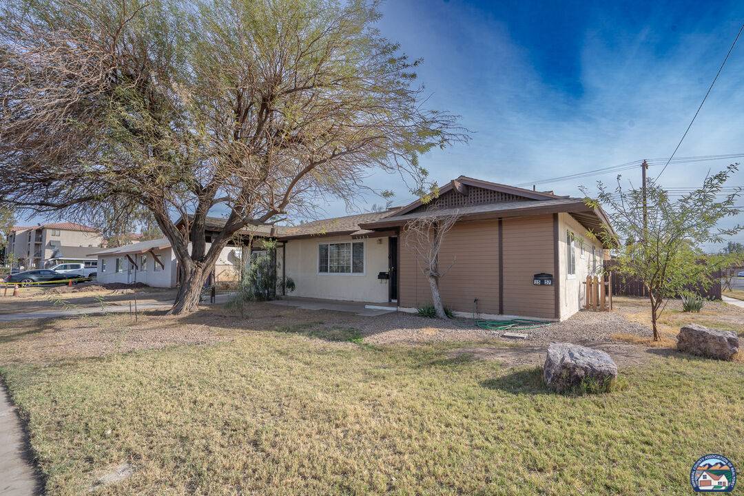 El Centro, CA 92243,1555 Ross Ave