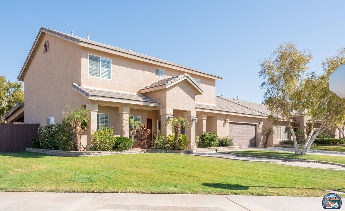1193 La Valencia Ct, Brawley, CA 92227