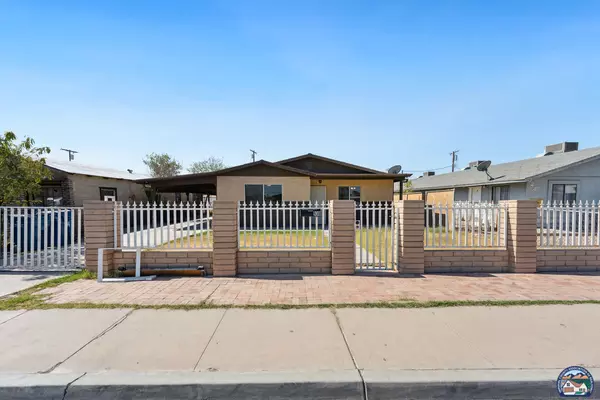 930 E 5th St, Calexico, CA 92231