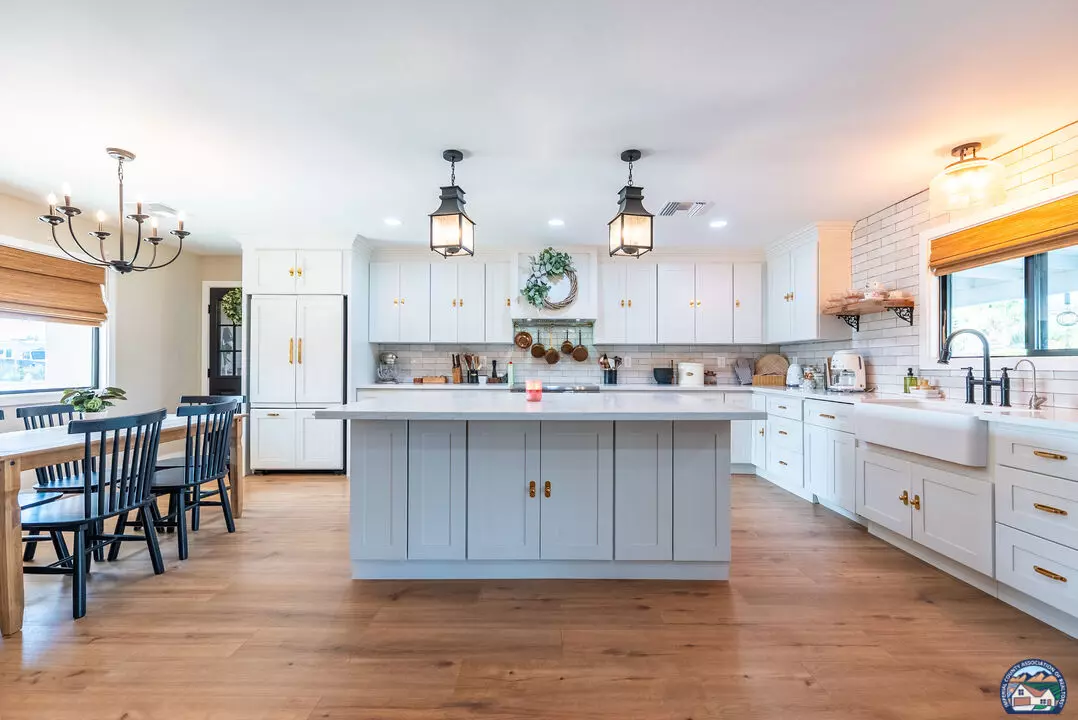 El Centro, CA 92243,403 S Glenwood Dr