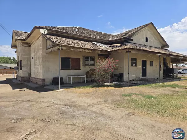 Imperial, CA 92251,101 W 14th St Unit105