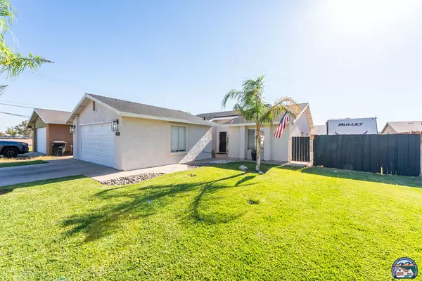 126 N 21st St, El Centro, CA 92243