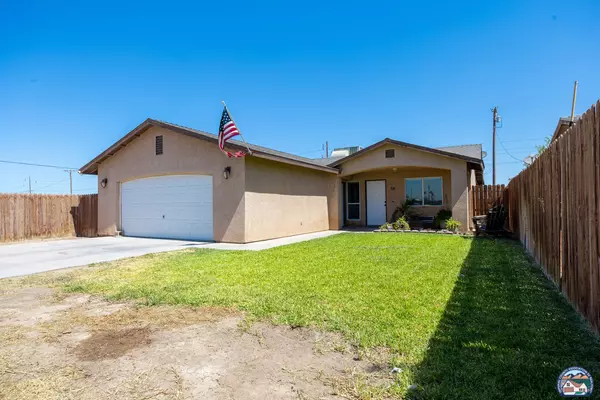 596 E Freeman St, Calipatria, CA 92233