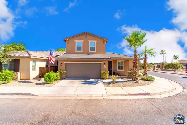 301 Blooming Canyon Pl,  Brawley,  CA 92227