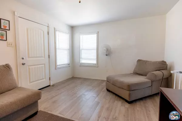 Holtville, CA 92250,878 Holt Rd