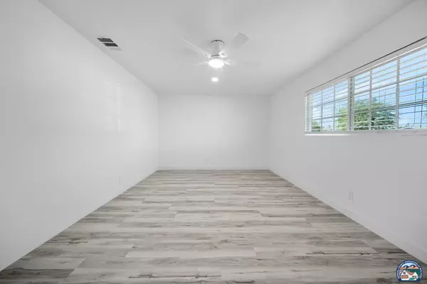 El Centro, CA 92243,313 Magnolia Ave