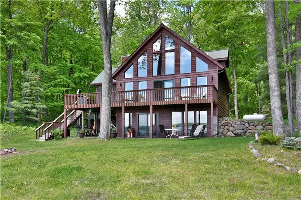 15732 W Victory Heights Circle, Stone Lake, WI 54876