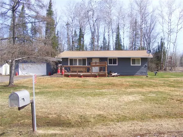 8587 E Ronchi Road, South Range, WI 54874