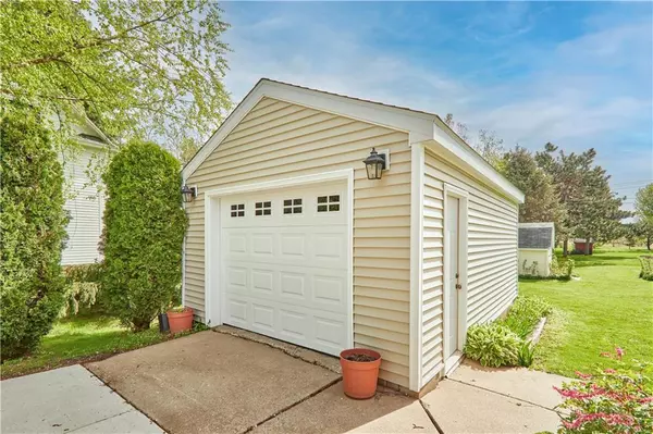 Fall Creek, WI 54742,336 S White St