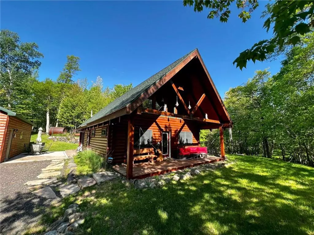 Gordon, WI 54838,7387 E Lakewood Drive