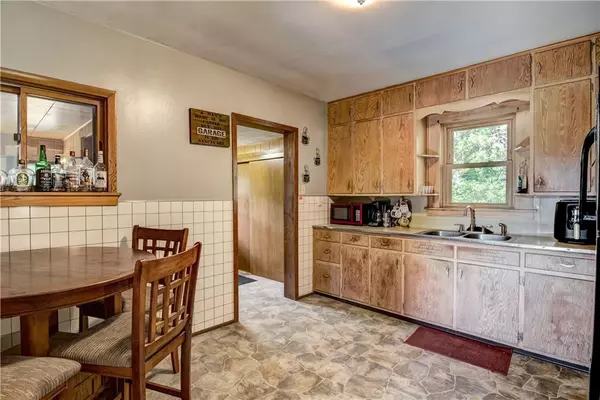 Fall Creek, WI 54742,6915 Otter Creek Road