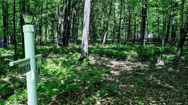 W14178 McCann Dr #8, New Auburn, WI 74757