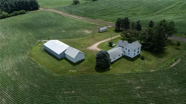 Augusta, WI 57422,E 13134 County Road O