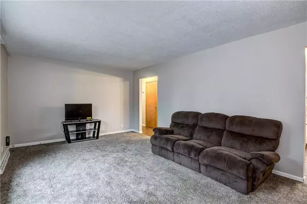 Dallas, WI 54733,417 3rd Avenue