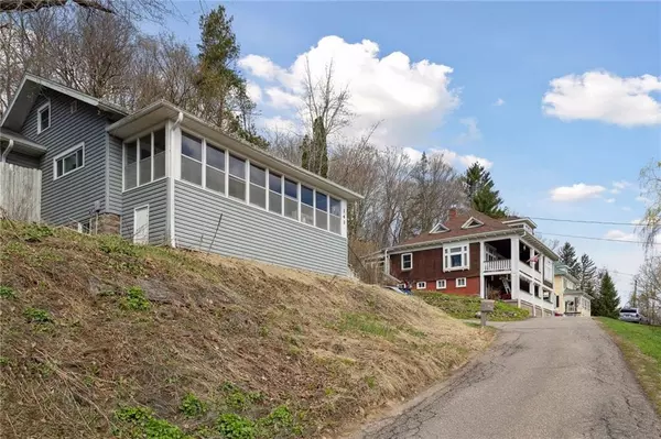 Spring Valley, WI 54767,S143 Upper Glade Avenue