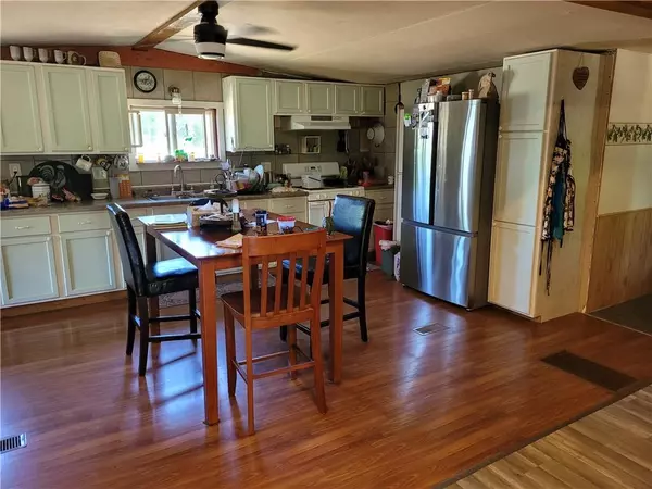 Dallas, WI 54733,168 17 3/4 & 18 1/2 Street