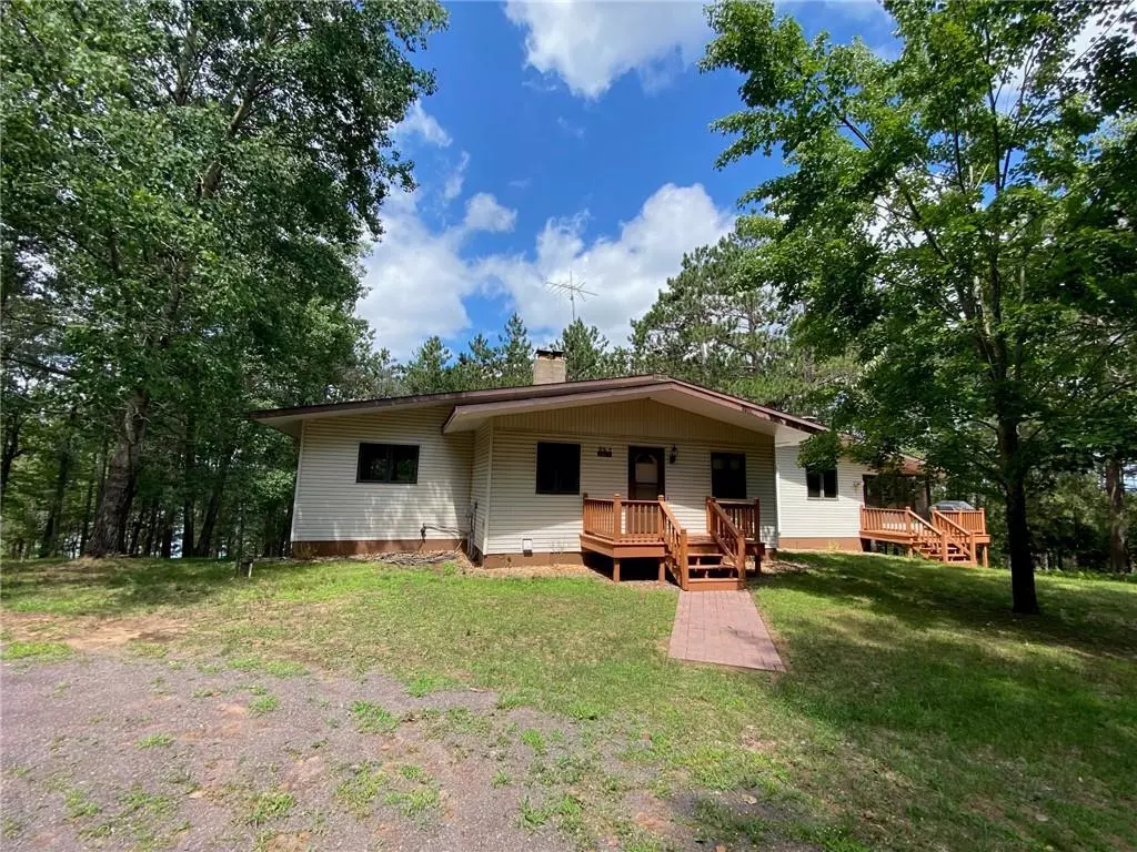 Wascott, WI 54890,7127 E Whippoorwill Lane