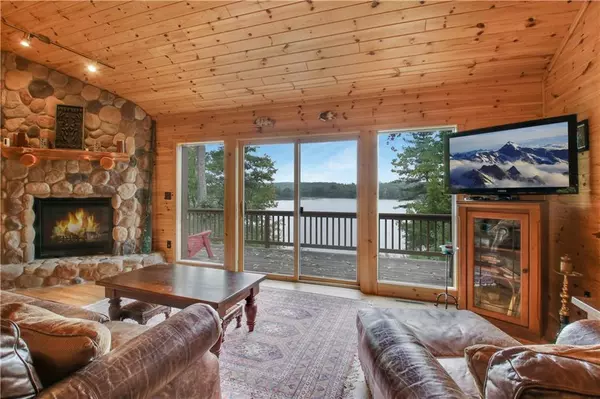 Stone Lake, WI 54876,5498N Ham Holly Drive