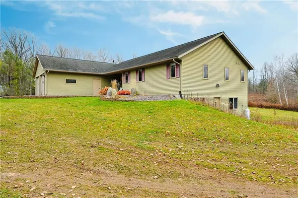 Sarona, WI 54870,W3925 Audubon Road