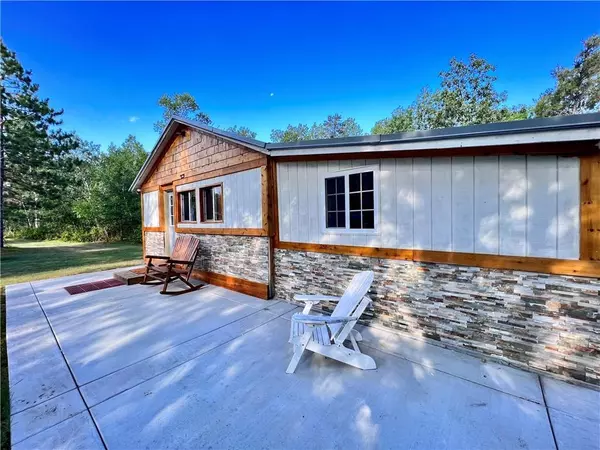 Gordon, WI 54838,14091 S Eau Claire Acres Circle