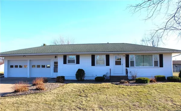 125 E 4th Street, Blair, WI 54616