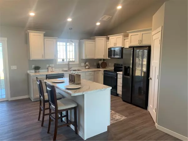 Chippewa Falls, WI 54729,14590 44th Avenue