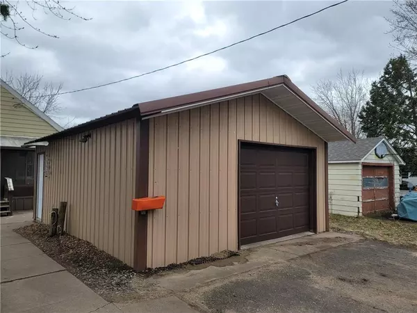 Chetek, WI 54728,310 Moore Street