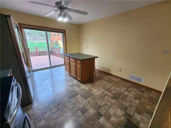 Galesville, WI 54630,20093 Harris Road