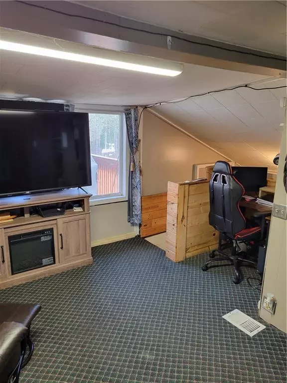 Spooner, WI 54801,6868 W Division Street