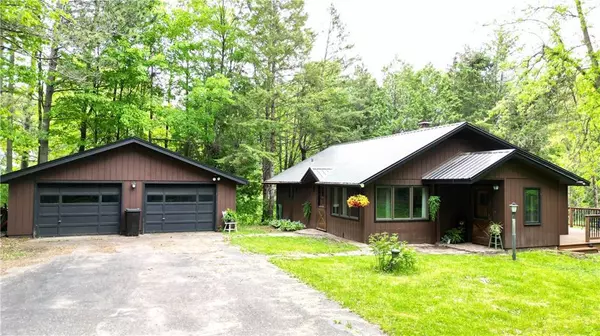 N5157 Old 8 Road, Ladysmith, WI 54848