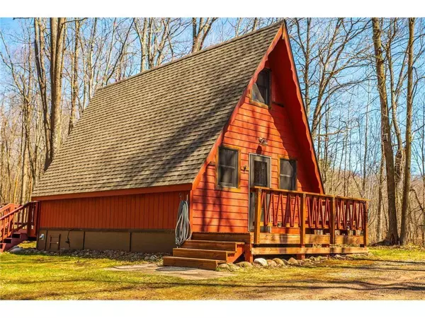 3865 Deep Lake Road, Sarona, WI 54870