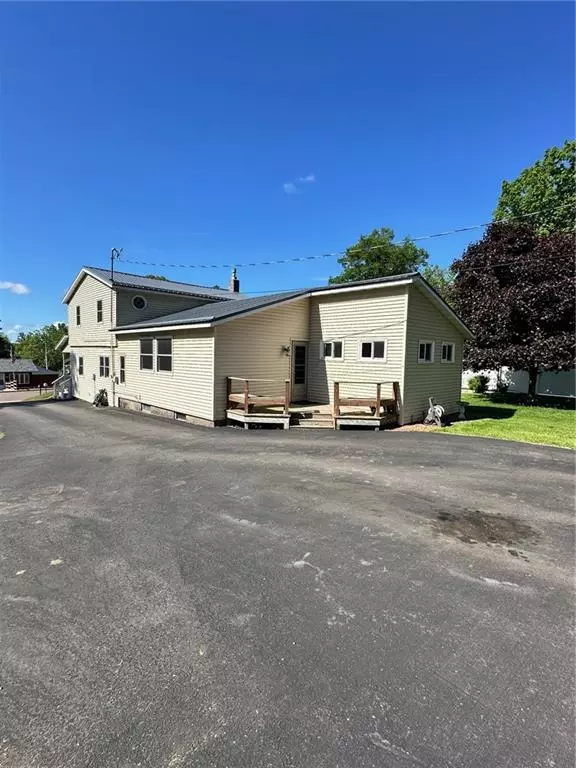 Spooner, WI 54801,918 Superior St