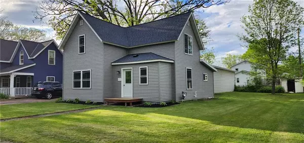 419 W Marshall Street, Rice Lake, WI 54868