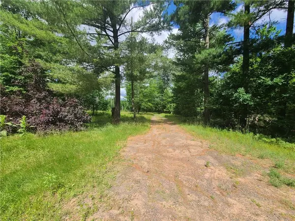 Spooner, WI 54801,29046 McKenzie Road