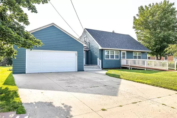 Black River Falls, WI 54615,34 4th Street