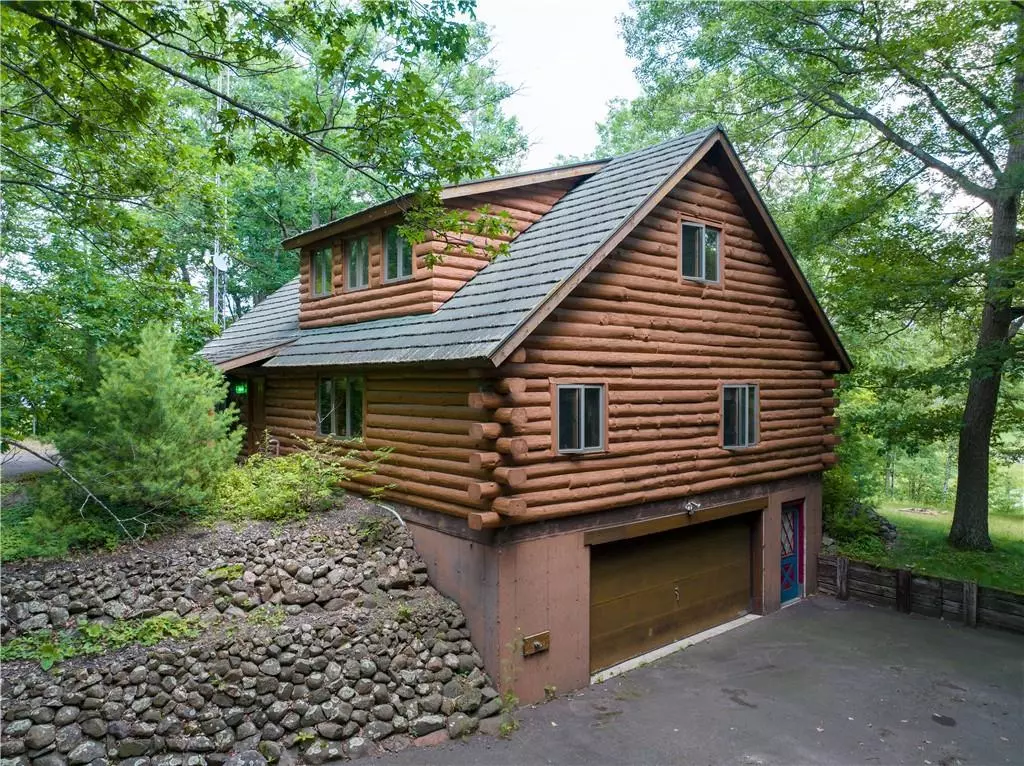 Shell Lake, WI 54871,W 8699 Pond View Drive Drive