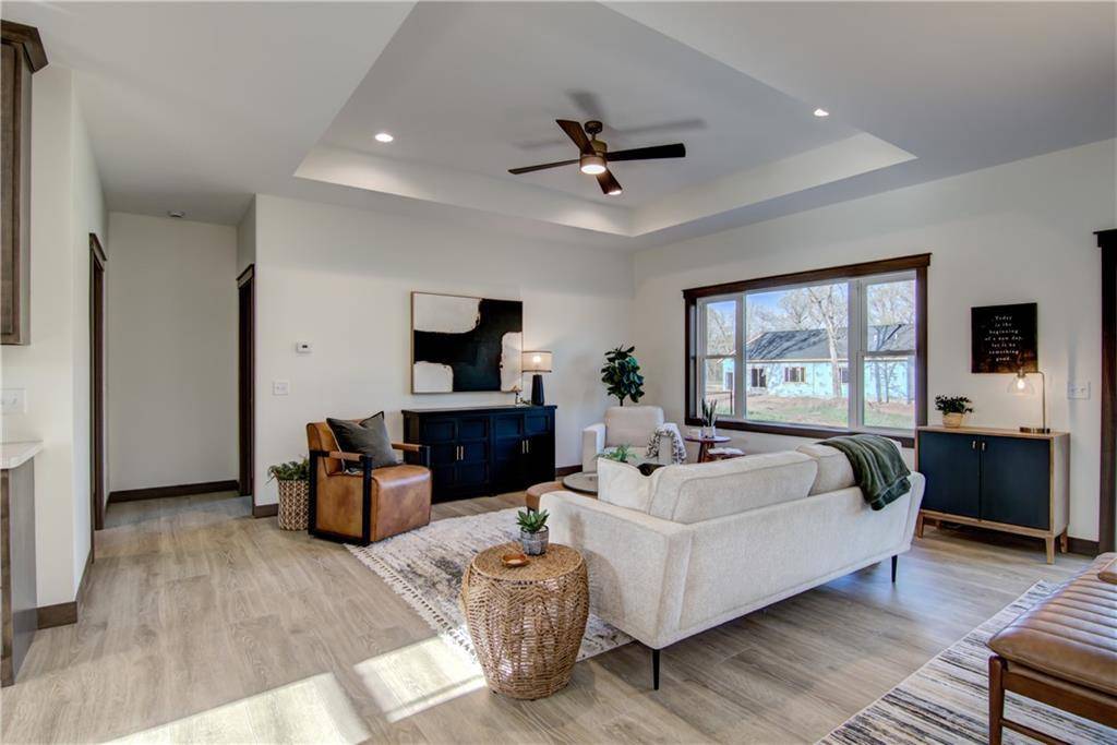 Eau Claire, WI 54703,5010 Woodlands Dr Drive