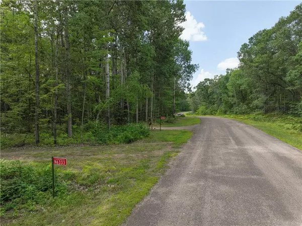 Spooner, WI 54801,N6333 Ellsworth Lake Drive