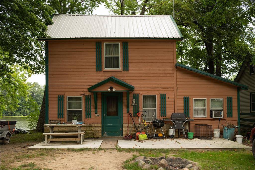 884 15th Avenue, Almena, WI 54805