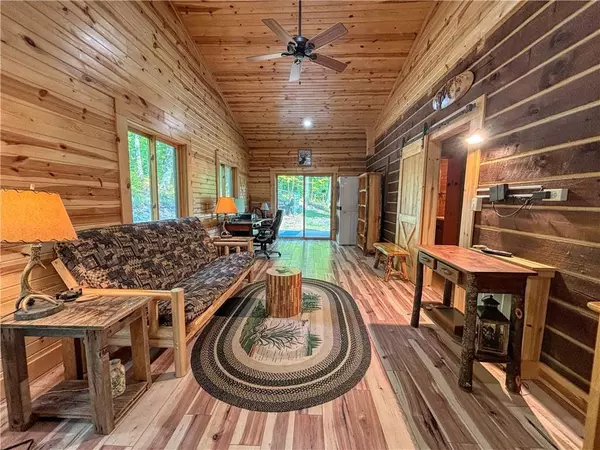 Birchwood, WI 54817,3280 Green Lake Road