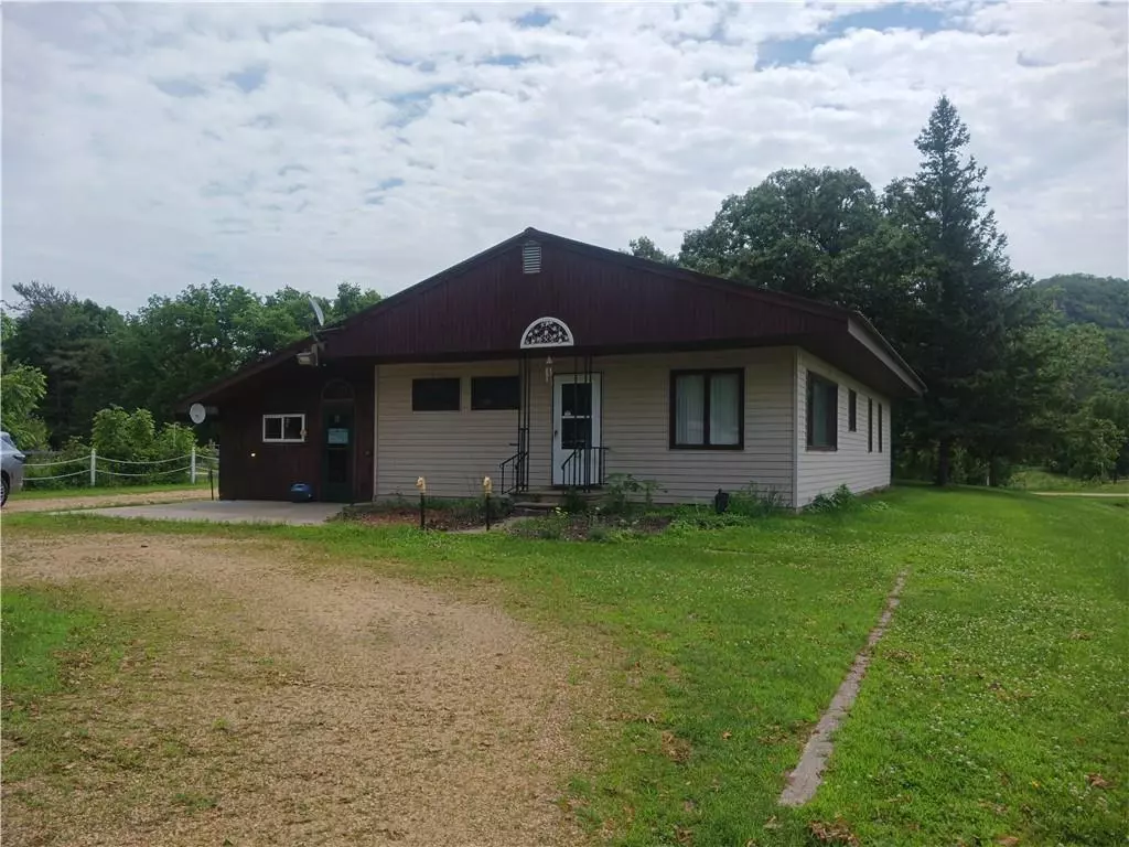 Nelson, WI 54756,S1131 Knabe Road
