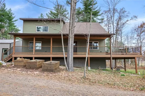 W6103 Foss Lane, Spooner, WI 54801