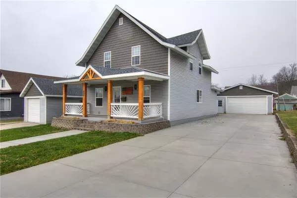 Bloomer, WI 54724,709 15th Avenue