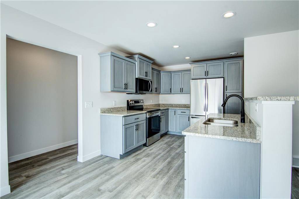 Altoona, WI 54720,762 Sequoia Drive