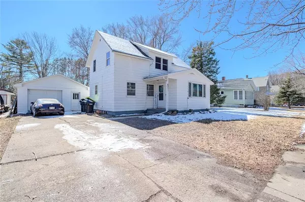 Owen, WI 54460,631 E 2nd Street