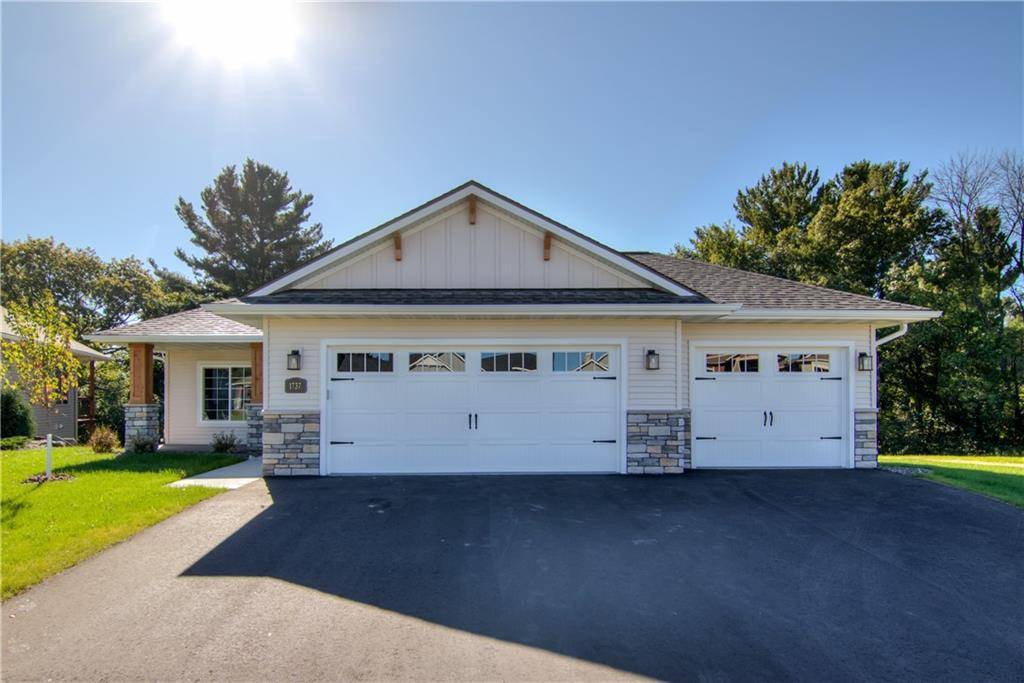 1737 Saint Andrews Drive #Lot 218, Altoona, WI 54720